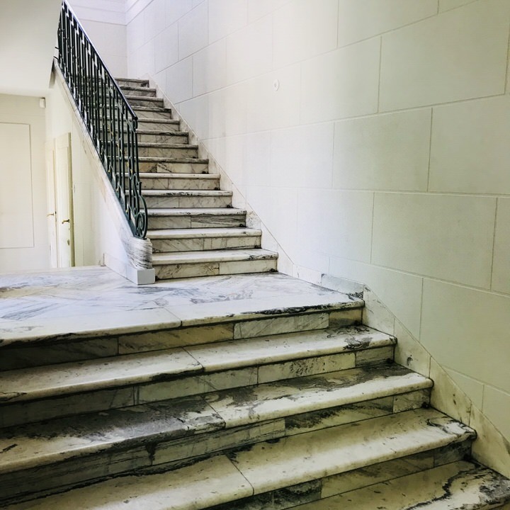 schody z marmuru